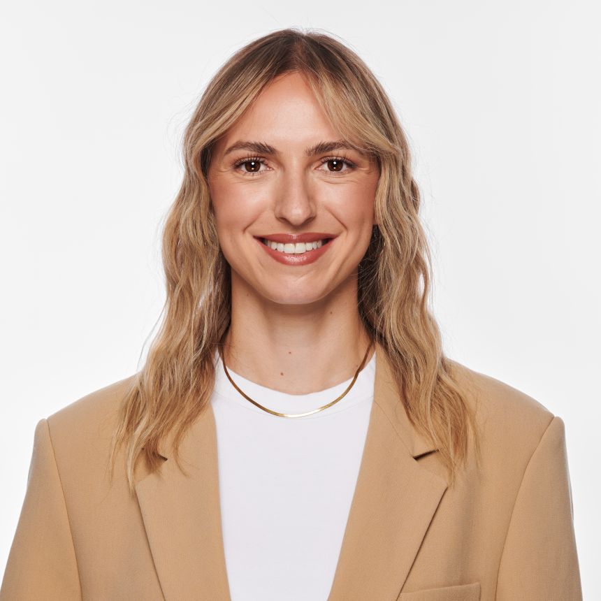 Portrait Julia Hensen