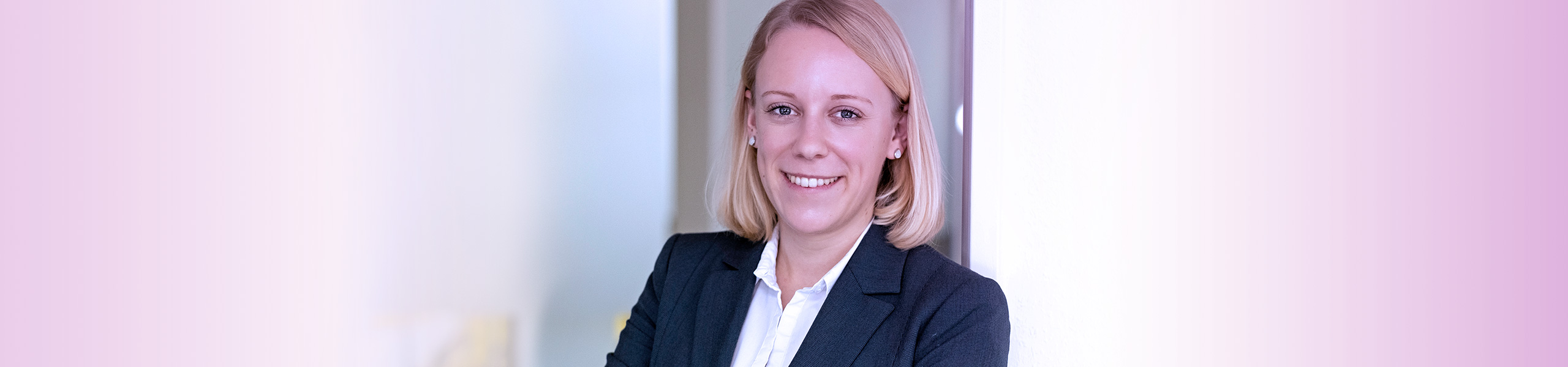 Svenja Riesche ist Senior Beraterin bei REWE Group Inhouse Consulting